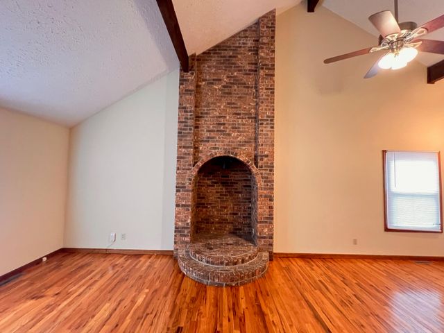 3749-3753 N Pickwick, Springfield, MO 65803