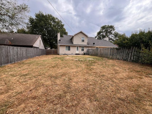 3749-3753 N Pickwick, Springfield, MO 65803