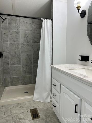 118 Perennial Gardens Lane, Rutherfordton, NC 28139