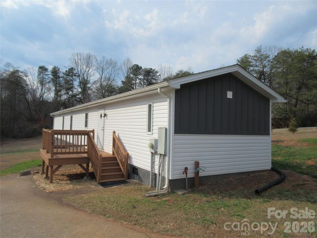 118 Perennial Gardens Lane, Rutherfordton, NC 28139