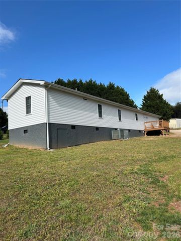 118 Perennial Gardens Lane, Rutherfordton, NC 28139