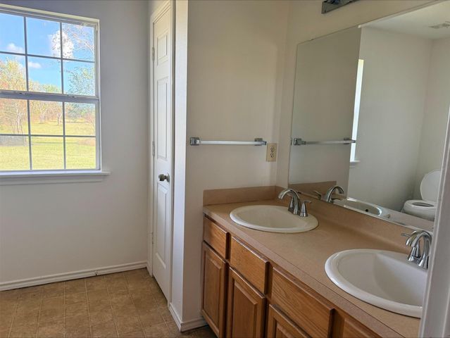 415 County Road 175, Bay City, TX 77415