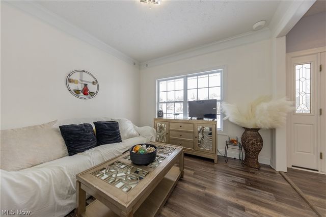 5532 Brook Run Drive, Medina, OH 44256