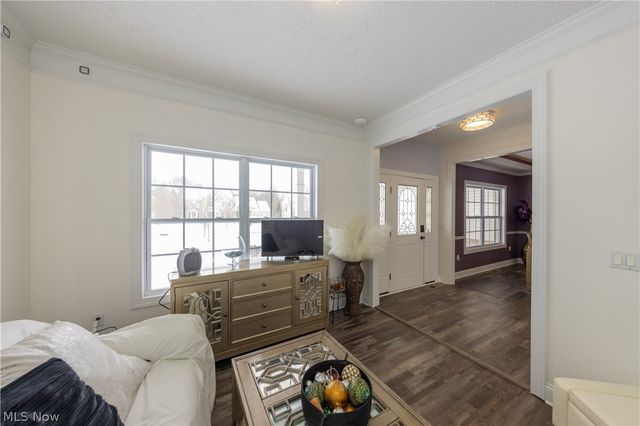 5532 Brook Run Drive, Medina, OH 44256