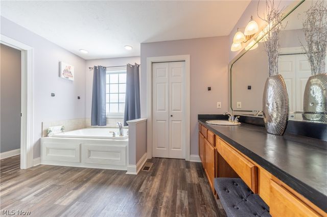 5532 Brook Run Drive, Medina, OH 44256