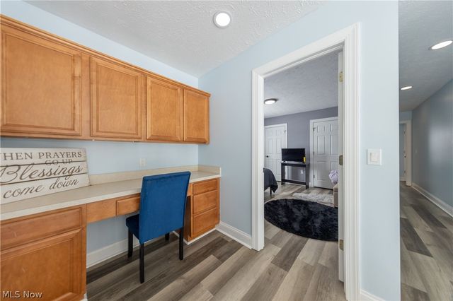 5532 Brook Run Drive, Medina, OH 44256