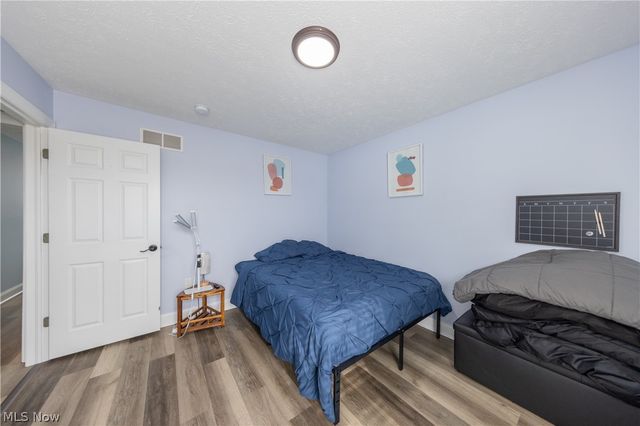 5532 Brook Run Drive, Medina, OH 44256