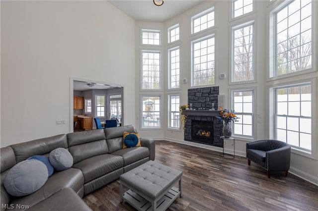 5532 Brook Run Drive, Medina, OH 44256