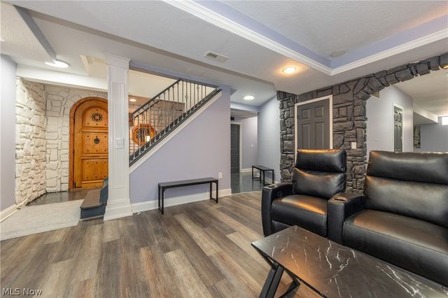 5532 Brook Run Drive, Medina, OH 44256