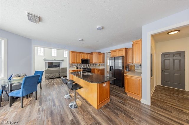 5532 Brook Run Drive, Medina, OH 44256