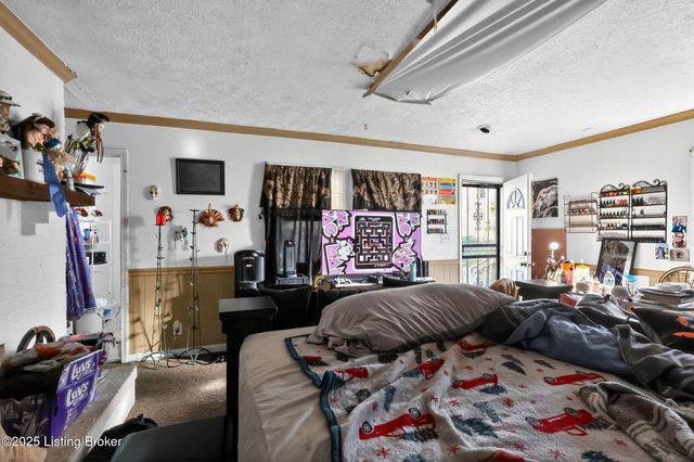 2111 Grand Ave, Louisville, KY 40210