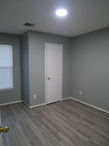 11931 Panay Village Circle, Houston, TX 77048