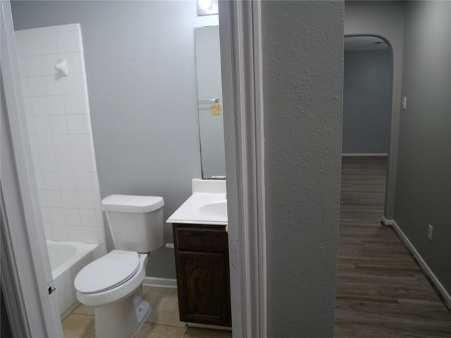 11931 Panay Village Circle, Houston, TX 77048