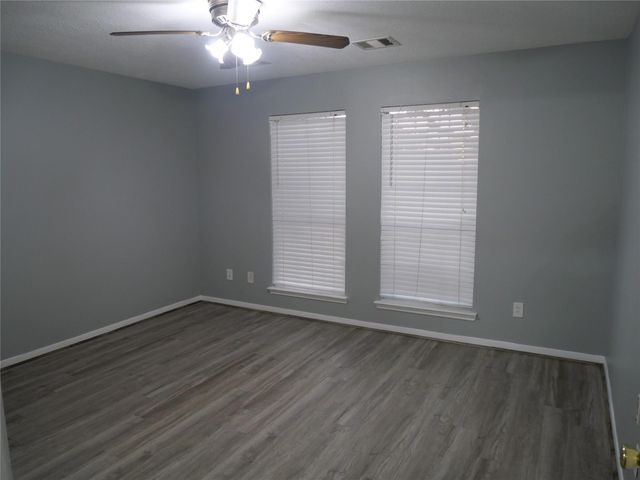 11931 Panay Village Circle, Houston, TX 77048