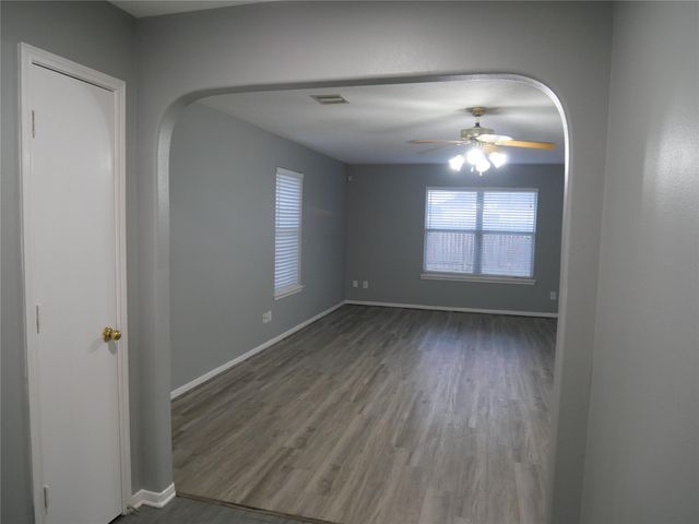 11931 Panay Village Circle, Houston, TX 77048