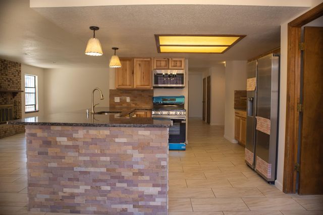 5406 Edwards Drive NE, Albuquerque, NM 87111