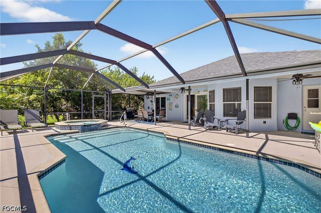 1333 SW 1st PL, Cape Coral, FL 33991