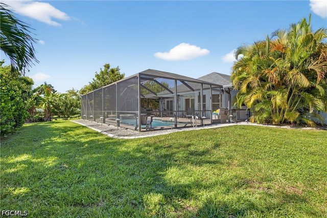 1333 SW 1st PL, Cape Coral, FL 33991