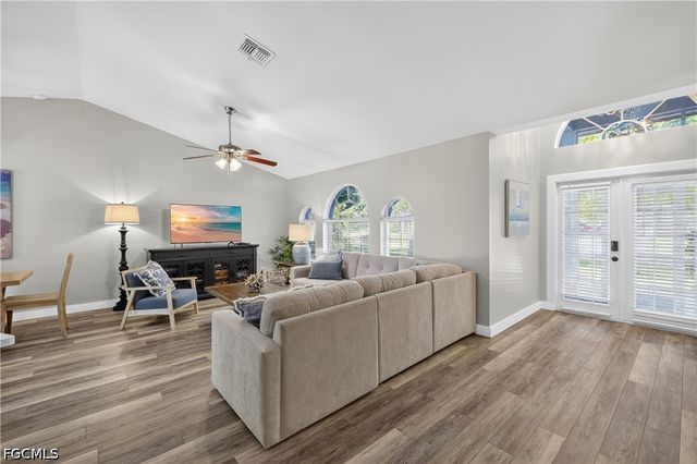 1333 SW 1st PL, Cape Coral, FL 33991