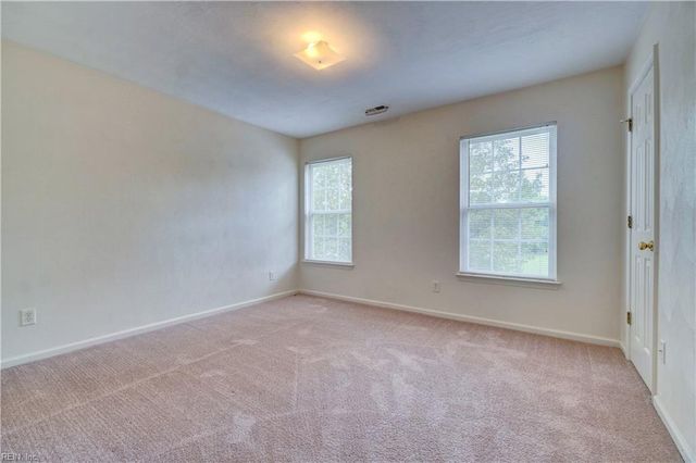 106 Pippin DR, Suffolk, VA 23434