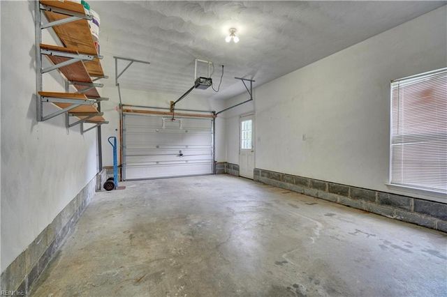 106 Pippin DR, Suffolk, VA 23434