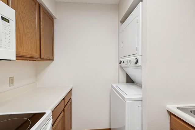 14575 Burma Avenue W 202, Rosemount, MN 55068