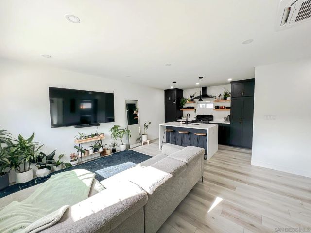 764-766 N Grape St, Escondido, CA 92025