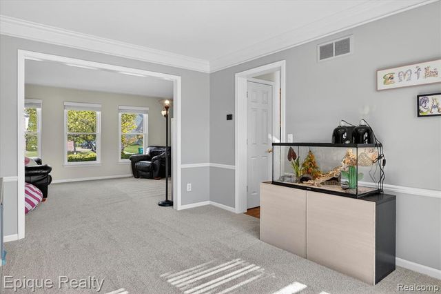 8068 Creek Bend Drive, Ypsilanti, MI 48197