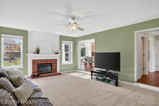 8068 Creek Bend Drive, Ypsilanti, MI 48197