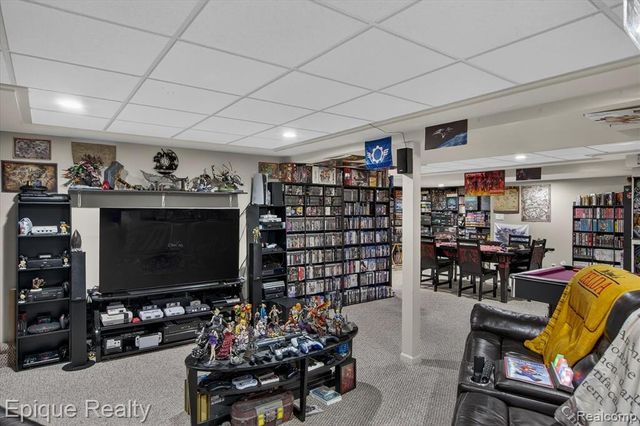 8068 Creek Bend Drive, Ypsilanti, MI 48197