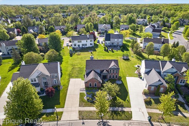8068 Creek Bend Drive, Ypsilanti, MI 48197
