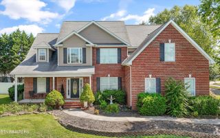 6031 Shannon Valley Farms Blvd, Knoxville, TN 37918