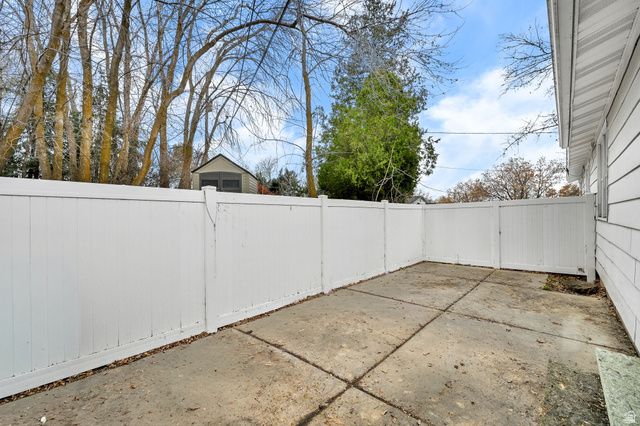 3913 JACKSON AVE, South Ogden, UT 84403