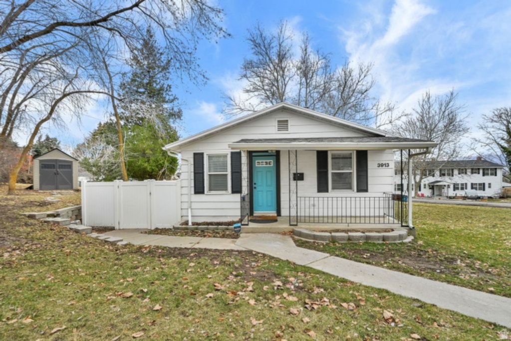 3913 JACKSON AVE, South Ogden, UT 84403