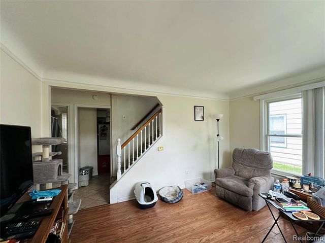 17629 Lincoln Avenue, Eastpointe, MI 48021