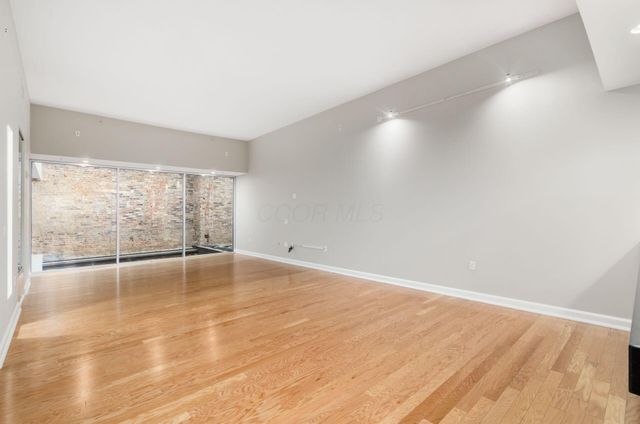 106 N High Street, 506, Columbus, OH 43215
