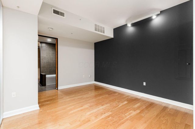 106 N High Street, 506, Columbus, OH 43215
