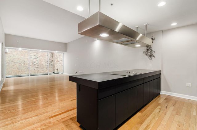 106 N High Street, 506, Columbus, OH 43215