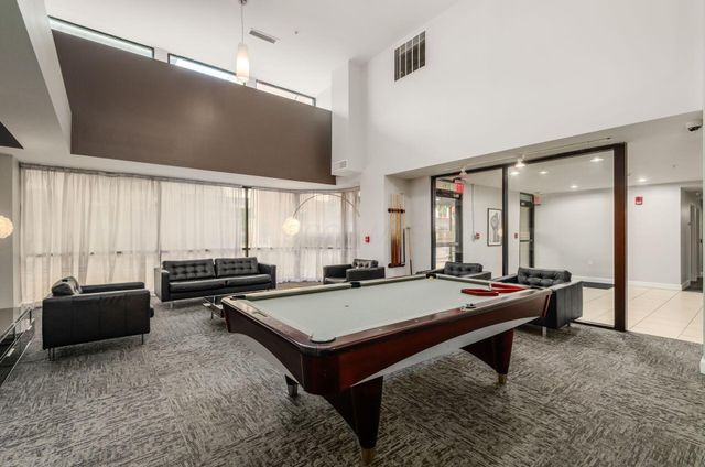 106 N High Street, 506, Columbus, OH 43215