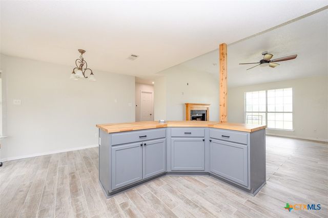 311 County Road 3367, Kempner, TX 76539