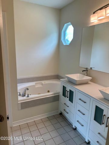 400 Caribe Place, Gulfport, MS 39507