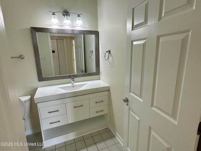 400 Caribe Place, Gulfport, MS 39507