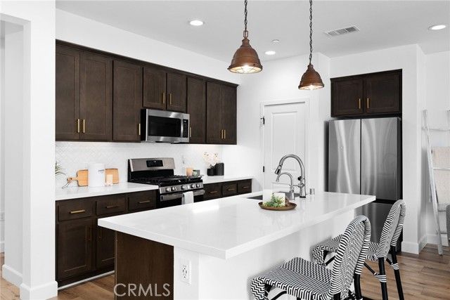 39438 Corvina, Temecula, CA 92591