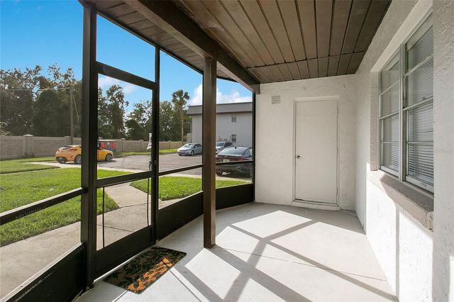 97 WINDTREE LANE 104, Winter Garden, FL 34787