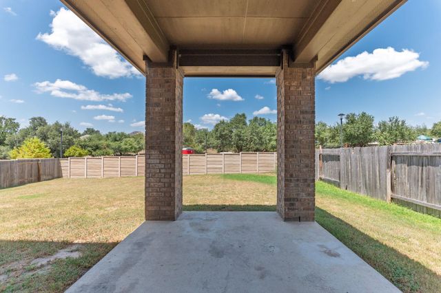 4233 Privacy Hedge ST, Leander, TX 78641