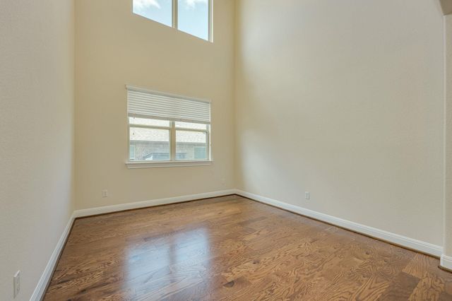 4233 Privacy Hedge ST, Leander, TX 78641