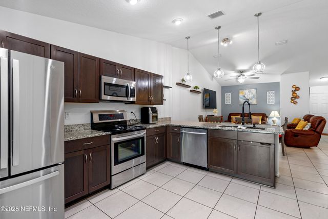 84 BUTTONWORTH Drive, A&B, Palm Coast, FL 32137