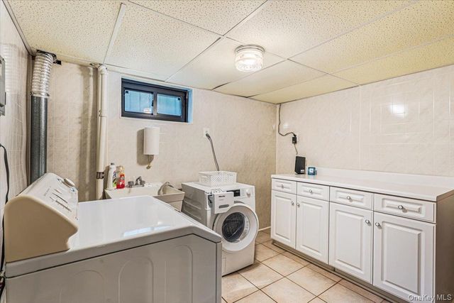 78-20 222nd Street, Oakland Gardens, NY 11364