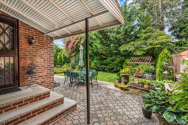 78-20 222nd Street, Oakland Gardens, NY 11364