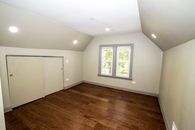 845 W 50th Place, Chicago, IL 60609